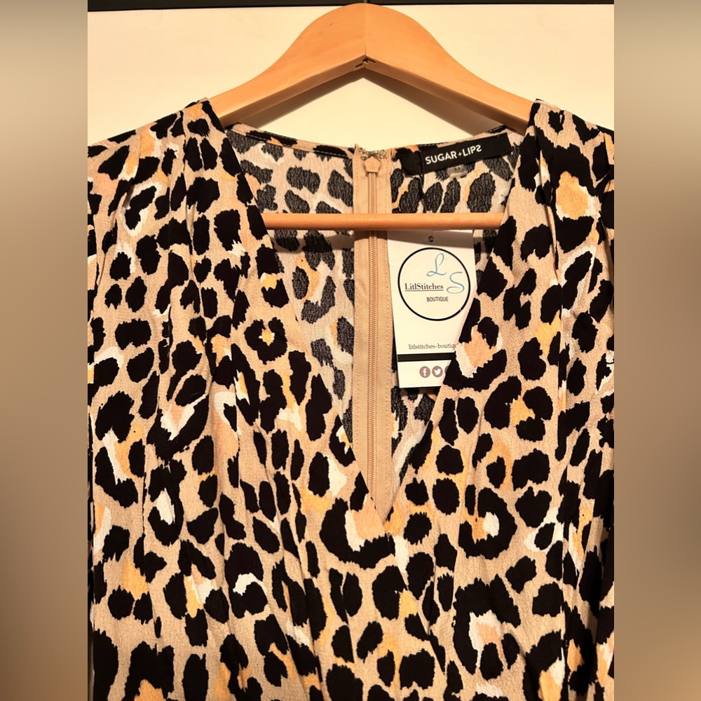 NWT Sugar+Lips kimono sleeve faux wrap leopard print blouse size XS - Picture 2 of 7